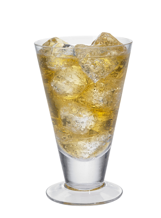 Old Fashioned Ginger Ale Kokteyl