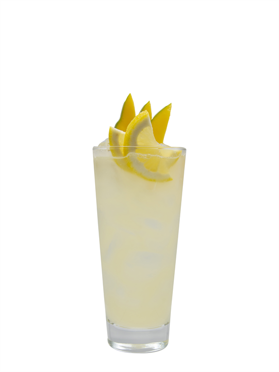 Pineapple Coconut Seltzer Alkolsüz Kokteyl