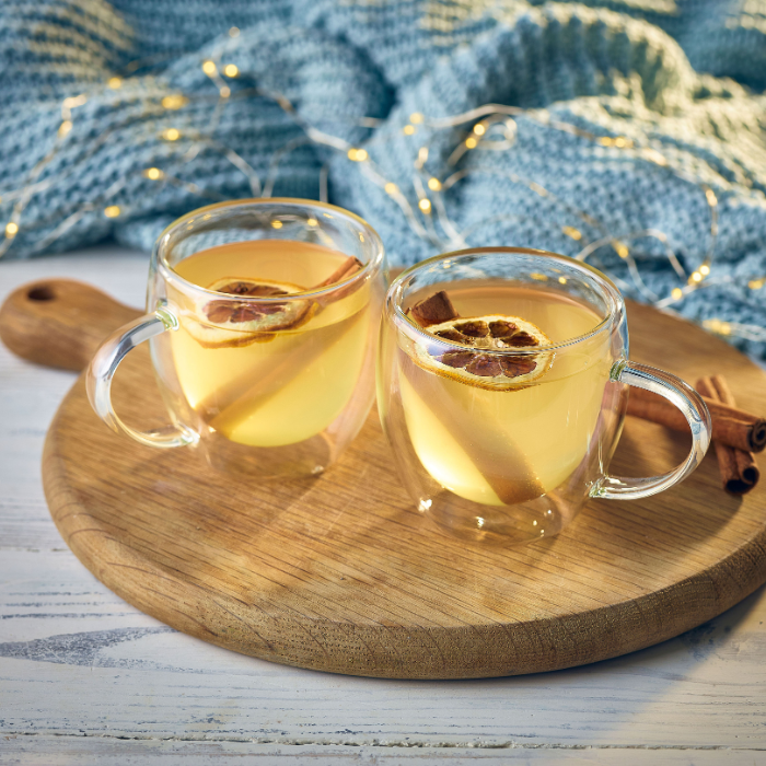 Şeftali Çayı Ve Tarçınlı Toddy Kokteyl