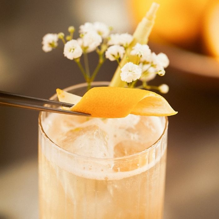 Beyaz Çay Limon Otu Highball Kokteyl