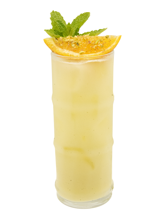 Tropical Winter Coquito Mocktail Alkolsüz Kokteyl