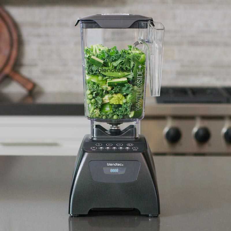 Blendtec Classic 575 Blender, 3 Beygir, 2+2 Programlı, 1560 W, Siyah