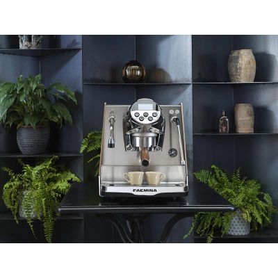 Faema Faemina A/1 GTI Tam Otomatik Espresso Kahve Makinesi, 1 Gruplu