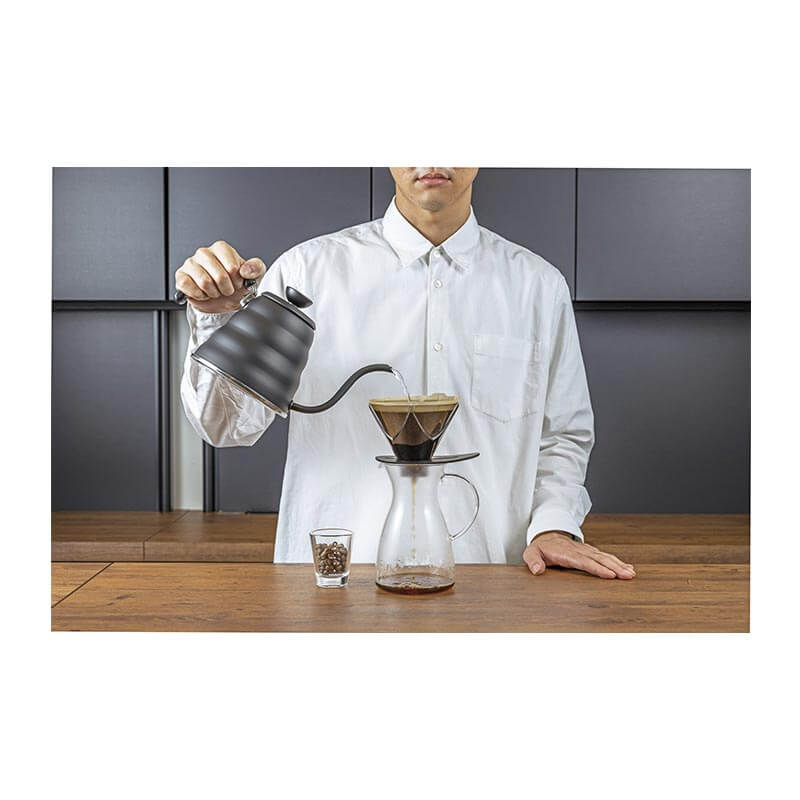 Hario VDMU-02-TB V60 Mugen Plastik Dripper, Siyah