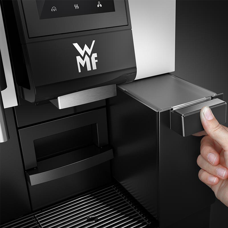WMF 1100S Süper Otomatik Kahve Makinesi + Süt Soğutucu